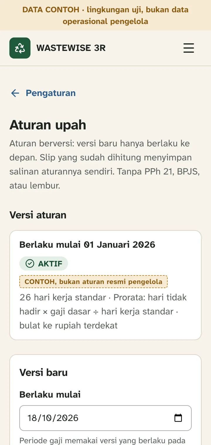 Halaman Aturan upah dengan versi aturan berlabel CONTOH